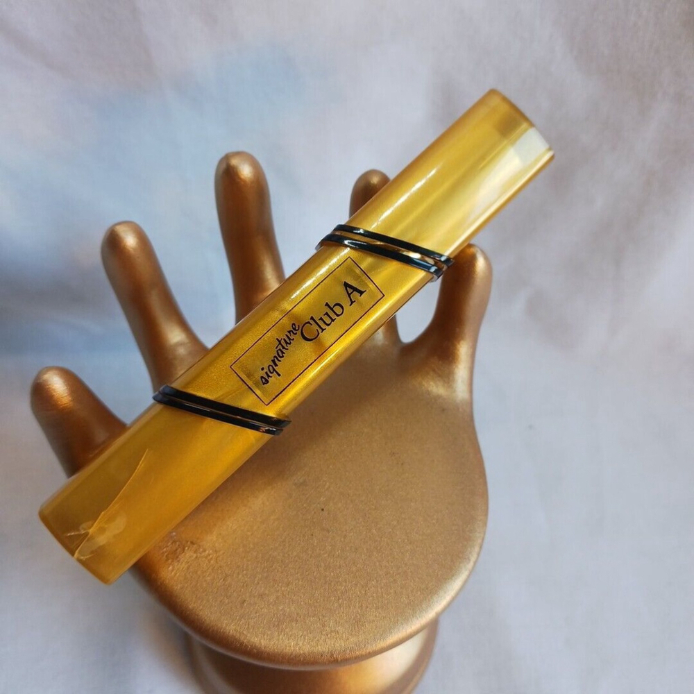 Signature Club A Royal C Dual Ended Eye Face Line Smoother